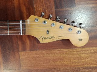 Fender Stratocaster Vintera 60s Road Worn. 9'5