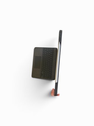 iPad Pro 12,9” M2 1TB + Cellular + Teclado Logitec