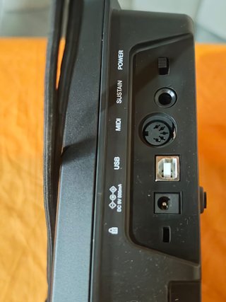 Teclado MIDI M-Audio Keystation 61 MK3