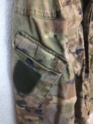 Chaqueta militar camuflaje