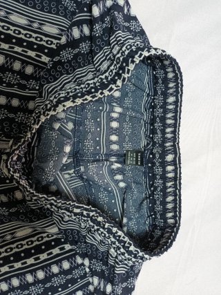 Pantalón estampado étnico talla M 40/42