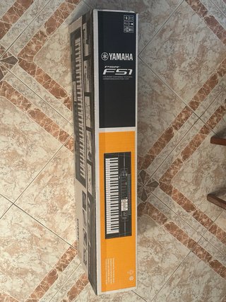 Teclado Yamaha psr FS1