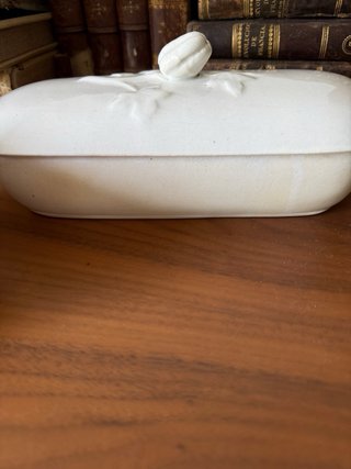 Antiche scatole da toeletta in ceramica