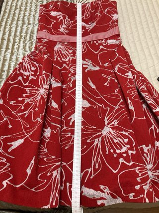 Vestido de fiesta rojo y blanco