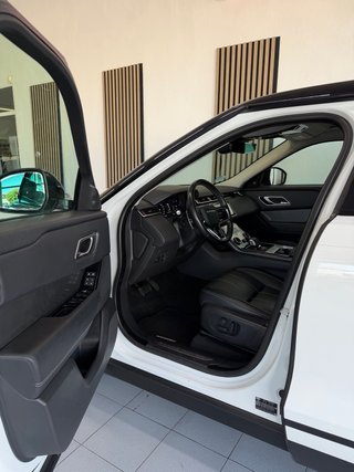 Land Rover Range Rover Velar R-Dynamic D200 S 4WD