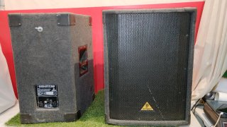 PAREJA ALTAVOCES BEHRINGER B1520 2A OPORTUNITAT