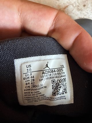 Jordan Max Aura Negro Gris