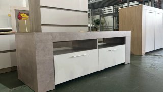 Mueble de salón madera y blanco
