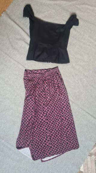 Conjunto blusa corsetera+Falda Renatta&go Talla M