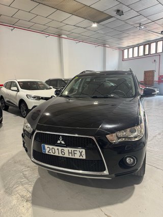 Mitsubishi Outlander 2011