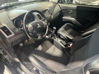 Mitsubishi Outlander 2011