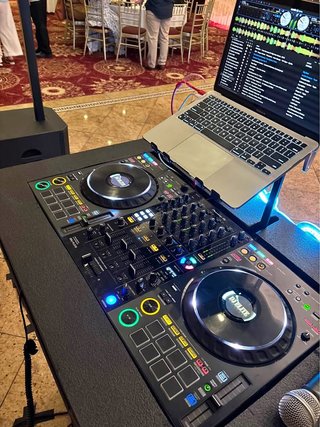 Controladora DJ Pioneer DDJ-1000 Rekordbox