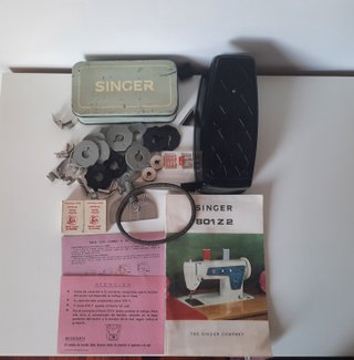 Máquina de coser Singer 801Z2