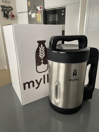 Máquina Bebidas Vegetales Mylky
