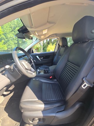 Land Rover Discovery Sport 2023