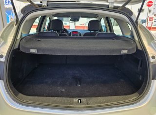 Opel Astra 2011
