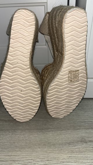 Sandalias cuña esparto
