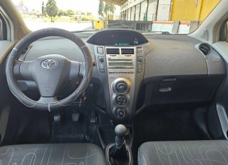 Toyota Yaris 2011