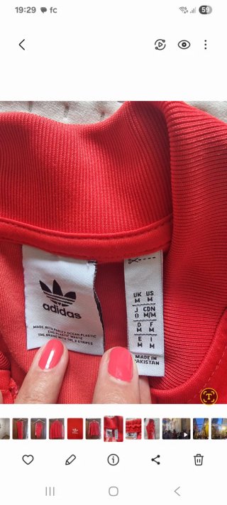 Chaqueta Adidas Roja con Rayas Blancas