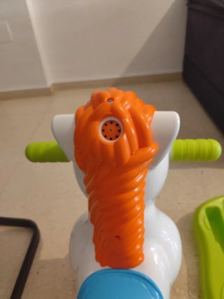 Caballo correpasillos infantil
