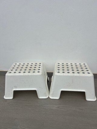 Taburete infantil blanco (2 unidades)