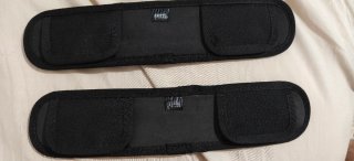 Petzl perneras acolchadas para arnés.