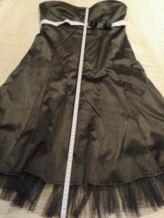Vestido de fiesta negro con tul