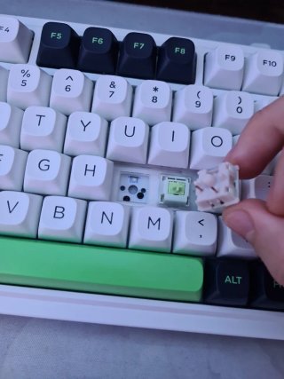 Teclado Gaming Redragon K686 Pro Blanco/Verde