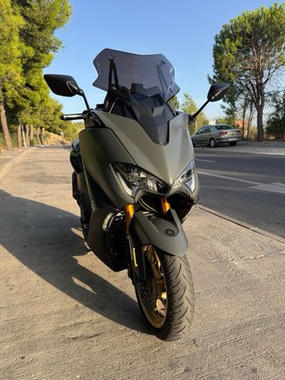 Yamaha T-Max 560 Tech Max 2021