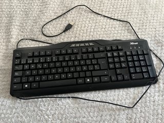 Teclado Trust USB Negro