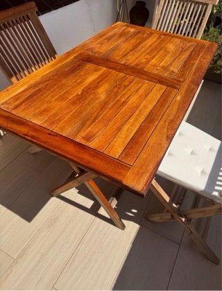 Mesa de teca para exterior