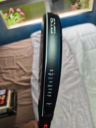 Pala Pádel Nox AT10 Genius 12K Luxury 2024