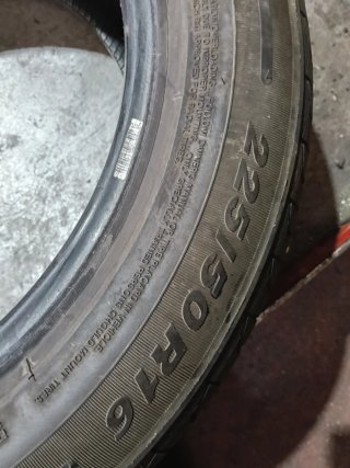 Neumáticos 225/50-16