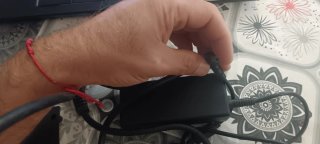 Cargador y tapa disco duro