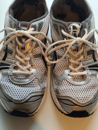 Asics GEL-KAYANO 14 Talla 44