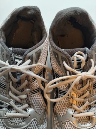 Asics GEL-KAYANO 14 Talla 44