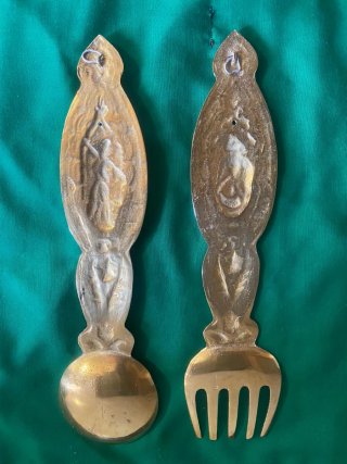 CONJUNTO ANTIGUO DE BRONCE DE CUCHARA Y TENEDOR
