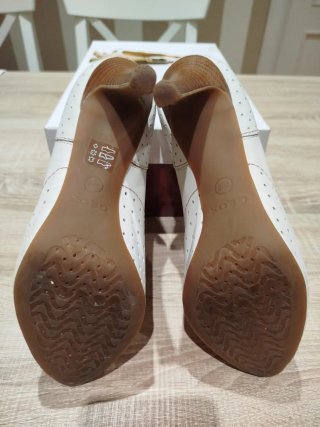 Zapatos tacón mujer blancos, piel Geox