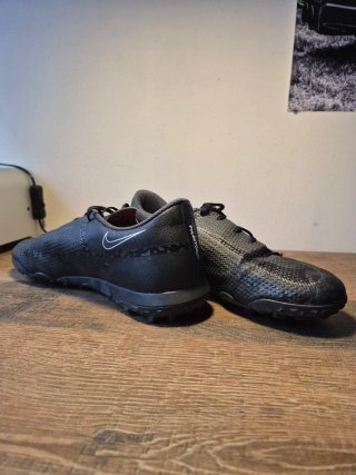 Nike Phantom GT2 Club TF Negro
