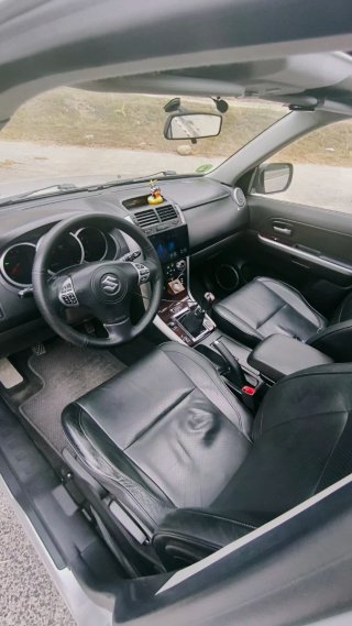 Suzuki Grand Vitara 2.0 140cv