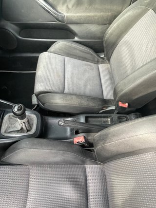 Volkswagen Golf 2003