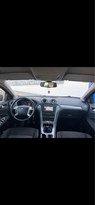 Ford Mondeo 2013