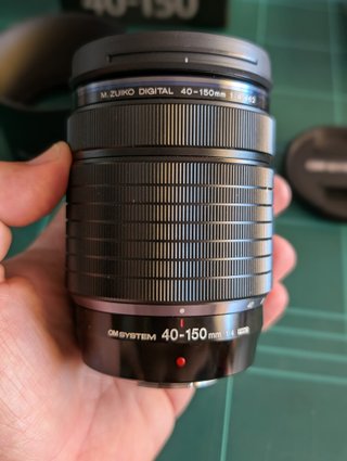 Olympus M.Zuiko 40-150mm F4 PRO Completo