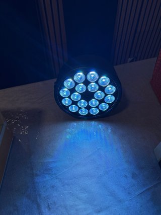 Foco LED RGBWA+UV 18x18W 6 en 1 Nuevo