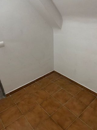 Trastero en alquiler en Valdeacederas en Madrid