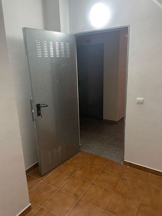 Trastero en alquiler en Valdeacederas en Madrid