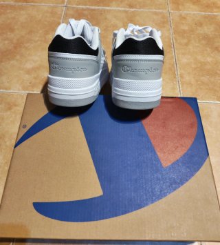 Zapatillas  (precio al privado)