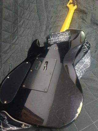 Aria Pro II Magna Series Guitarra Eléctrica