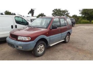 Tata Safari 1999