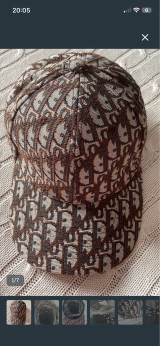Regalo Gorra  unisex marrón comprando falda midi